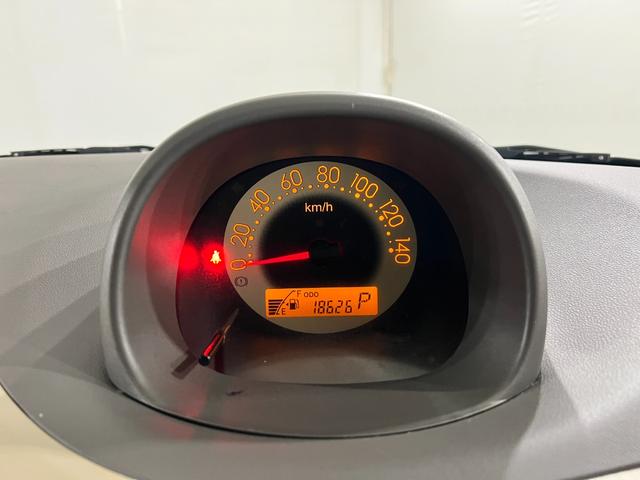 エッセX 走行18626キロ/ワンセグナビ/マット1年保証距離無制限 走行距離18626キロ ワンセグナビ 純正カーペットマット 助手席エアバック キーレスエントリー ドリンクホルダー(東京都)の中古車