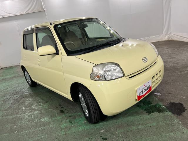 エッセX 走行18626キロ/ワンセグナビ/マット1年保証距離無制限 走行距離18626キロ ワンセグナビ 純正カーペットマット 助手席エアバック キーレスエントリー ドリンクホルダー(東京都)の中古車