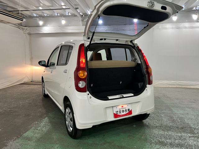 ミラXスペシャル MT車/走行64892キロ/CDチューナー1年保証距離無制限 走行距離64892キロ マニュアル車 CDチューナー 純正カーペットマット 助手席エアバック マニュアルエアコン(埼玉県)の中古車