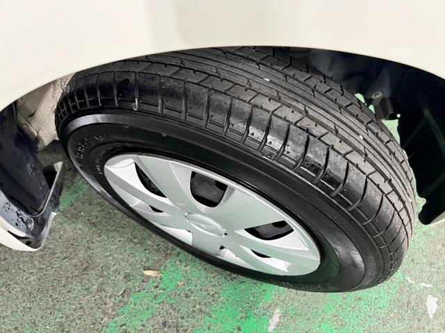 ミラXスペシャル MT車/走行64892キロ/CDチューナー1年保証距離無制限 走行距離64892キロ マニュアル車 CDチューナー 純正カーペットマット 助手席エアバック マニュアルエアコン(埼玉県)の中古車