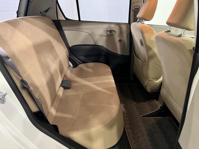 ミラXスペシャル MT車/走行64892キロ/CDチューナー1年保証距離無制限 走行距離64892キロ マニュアル車 CDチューナー 純正カーペットマット 助手席エアバック マニュアルエアコン(埼玉県)の中古車