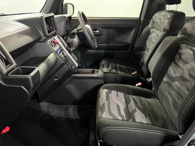 タフトＧ　ダーククロムベンチャー　走行２３３２キロ／社用車１年保証・走行距離無制限　サイドエアバック　クリアランスソナー　オートマチックハイビーム　オートライト　ＬＥＤヘッドライト　シートヒーター（埼玉県）の中古車