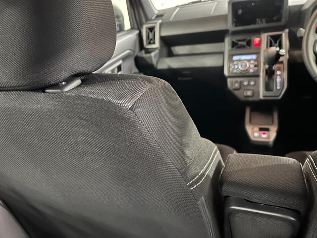 タフトＧ　ダーククロムベンチャー　走行２３３２キロ／社用車１年保証・走行距離無制限　サイドエアバック　クリアランスソナー　オートマチックハイビーム　オートライト　ＬＥＤヘッドライト　シートヒーター（埼玉県）の中古車