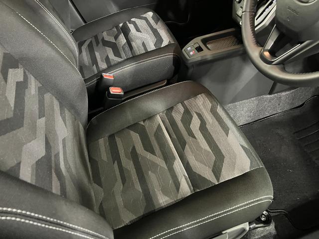 タフトＧ　ダーククロムベンチャー　走行２３３２キロ／社用車１年保証・走行距離無制限　サイドエアバック　クリアランスソナー　オートマチックハイビーム　オートライト　ＬＥＤヘッドライト　シートヒーター（埼玉県）の中古車