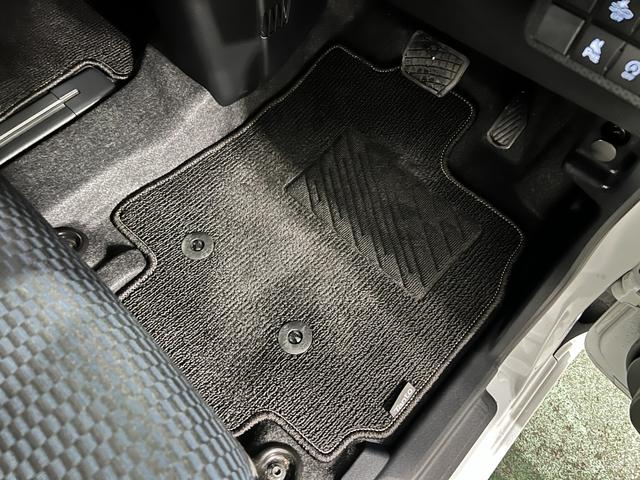 タントカスタムRS 走行15156キロ/純正9型DA/ドラレコ1年保証距離無制限 走行15156キロ 純正ディスプレイオーディオ バックカメラ ドラレコ 純正マット サイドエアバッグ LEDヘッドランプ アイドリングストップ シートヒーター 両側電動スライドドア(埼玉県)の中古車