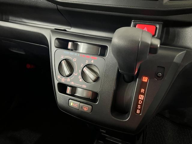 ミライースＬ　ＳＡIII　走行４５６キロ／純正フルセグナビ／Ｂカメラ１年保証距離無制限　走行距離４５６キロ　純正フルセグナビ　バックカメラ　ブルートゥース　純正マット　助手席エアバッグ　クリアランスソナー　オートライト　アイドリングストップ（埼玉県）の中古車