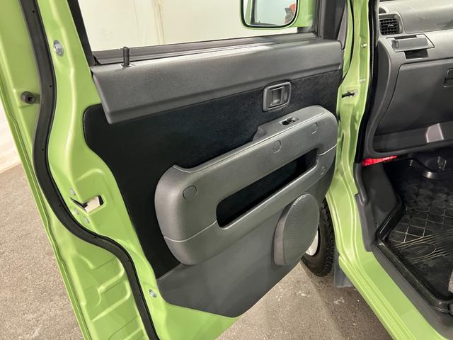 ハイゼットカーゴクルーズリミテッド 4WD/走行52977キロ/ナビ1年保証距離無制限 走行距離52977キロ フルセグナビ バックカメラ ブルートゥース 純正マット 助手席エアバック 両側スライドドア(埼玉県)の中古車