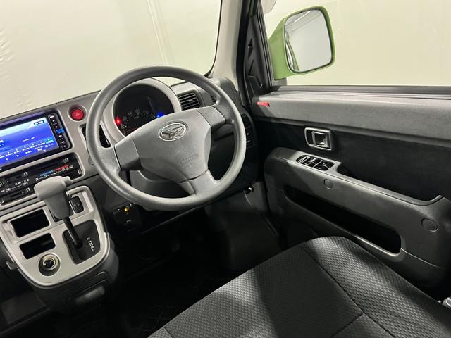 ハイゼットカーゴクルーズリミテッド 4WD/走行52977キロ/ナビ1年保証距離無制限 走行距離52977キロ フルセグナビ バックカメラ ブルートゥース 純正マット 助手席エアバック 両側スライドドア(埼玉県)の中古車