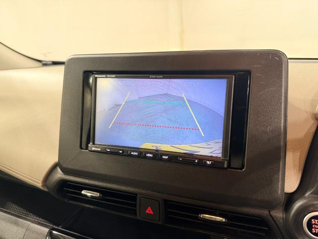 デイズＸ　雹害／走行１１１６９７キロ／ワンセグナビ／バックカメラ１年保証距離無制限　走行距離１１１６９７キロ　ワンセグナビ　バックカメラ　ブルートゥース　純正マット　助手席エアバッグ　オートライト（埼玉県）の中古車