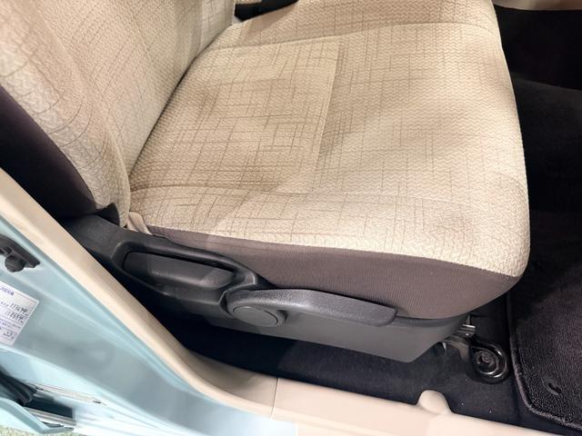 デイズＸ　雹害／走行１１１６９７キロ／ワンセグナビ／バックカメラ１年保証距離無制限　走行距離１１１６９７キロ　ワンセグナビ　バックカメラ　ブルートゥース　純正マット　助手席エアバッグ　オートライト（埼玉県）の中古車