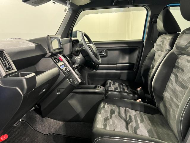 タフトG クロムベンチャー 車検整備付/走行2878キロ/純正ナビ1年保証距離無制限 走行距離2878キロ 純正フルセグナビ バックカメラ ドラレコ 純正マット サイドエアバッグ LEDヘッドランプ アイドリングストップ シートヒーター 電動パーキングブレーキ(埼玉県)の中古車