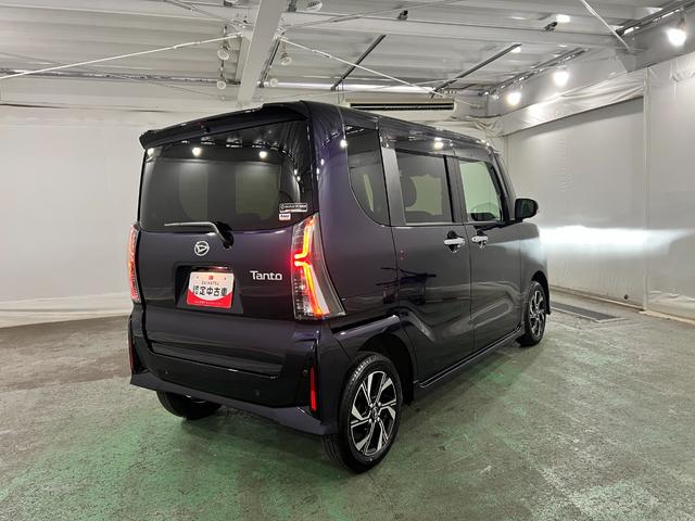 タントカスタムX 走行2307キロ/4WD/ナビ/全周囲カメラ一年保証・走行距離無制限 フルセグナビ Bluetooth 全周囲カメラ ドラレコ ETC クリアランスソナー オートライト LEDヘッドライト シートヒーター 両側電動スライドドア(埼玉県)の中古車
