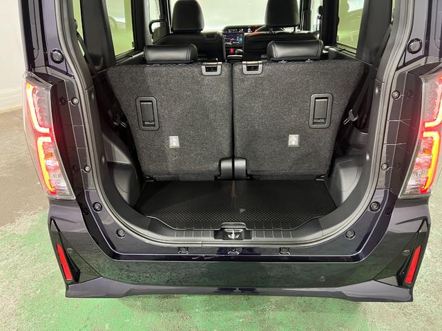 タントカスタムX 走行2307キロ/4WD/ナビ/全周囲カメラ一年保証・走行距離無制限 フルセグナビ Bluetooth 全周囲カメラ ドラレコ ETC クリアランスソナー オートライト LEDヘッドライト シートヒーター 両側電動スライドドア(埼玉県)の中古車