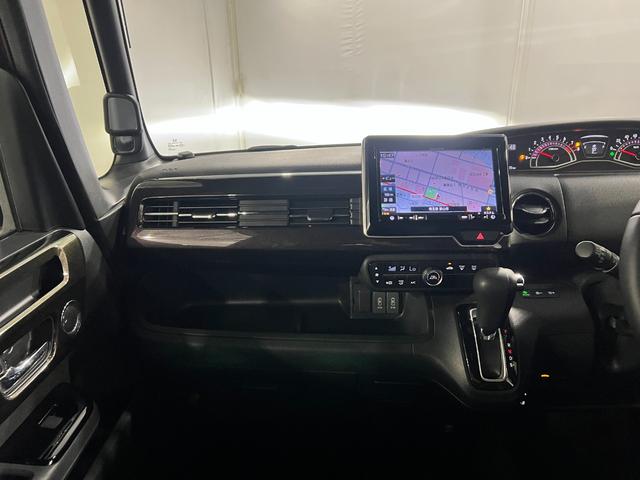 N−BOXカスタムG・EXターボホンダセンシング 走行37825キロ/ナビ1年保証距離無制限 走行距離37825キロ フルセグナビ バックカメラ ブルートゥース 純正マット サイドエアバッグ LEDヘッドランプ(埼玉県)の中古車
