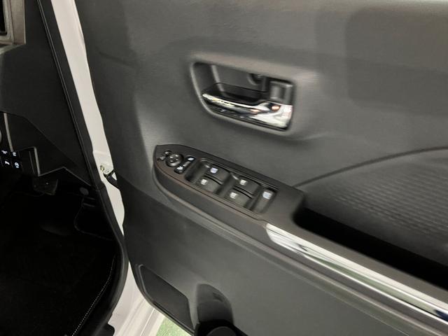 タントカスタムRS 走行33784キロ/LEDヘッドランプ/マット1年保証距離無制限 走行距離33784キロ 純正マット サイドエアバッグ LEDヘッドランプ アイドリングストップ シートヒーター 両側電動スライドドア オート格納式ドアミラー 電動パーキングブレーキ(埼玉県)の中古車