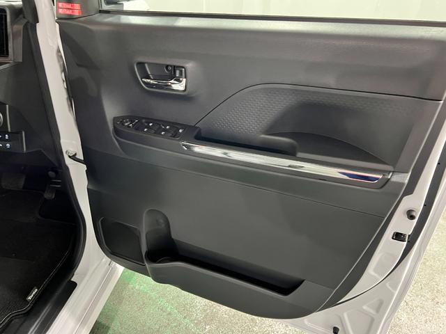 タントカスタムRS 雹害/走行34492キロ/LEDヘッドランプ1年保証距離無制限 走行距離34492キロ 純正マット サイドエアバッグ LEDヘッドランプ アイドリングストップ シートヒーター 両側電動スライドドア オート格納式ドアミラー 電動パーキングブレーキ(埼玉県)の中古車