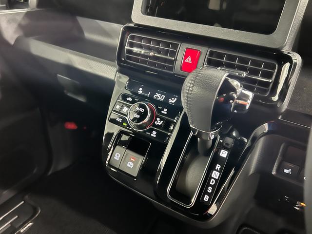 タントカスタムRS1年保証距離無制限 走行距離16864キロ 純正マット サイドエアバッグ LEDヘッドランプ シートヒーター 両側電動スライドドア オート格納式ドアミラー 電動パーキングブレーキ(埼玉県)の中古車