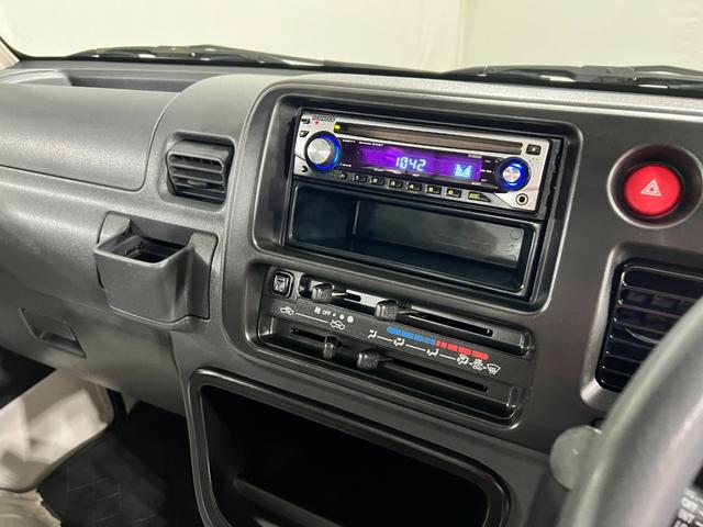 ハイゼットトラックエアコンパワステ スペシャル 走行96067キロ/車検整備付一年保証・走行距離無制限 走行96067キロ 車検整備付 5速マニュアル CDチューナー エアコンパワステ 運転席ゴムマット(埼玉県)の中古車