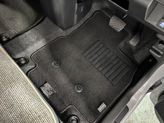 ムーヴキャンバスストライプスGターボ 走行7459キロ/LEDヘッドランプ1年保証距離無制限 走行距離7459キロ 純正マット サイドエアバッグ LEDヘッドランプ アイドリングストップ シートヒーター両側電動スライドドア オート格納式ドアミラー 電動パーキングブレーキ(埼玉県)の中古車