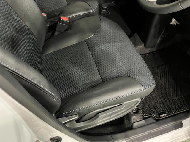 タントカスタムRS 走行9651キロ/LEDヘッドランプ/マット1年保証距離無制限 走行距離9651キロ 純正マット サイドエアバッグ LEDヘッドランプ アイドリングストップ シートヒーター 両側電動スライドドア オート格納式ドアミラー(埼玉県)の中古車