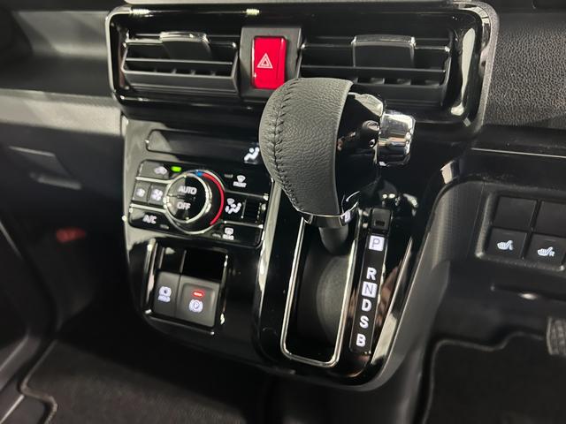 タントカスタムRS 走行29038キロ/社用車/両側電動スライド1年保証・走行距離無制限 サイドエアバック クリアランスソナー オートマチックハイビーム オートライト LEDヘッドライト ベンチシート シートヒーター 両側電動スライドドア(埼玉県)の中古車