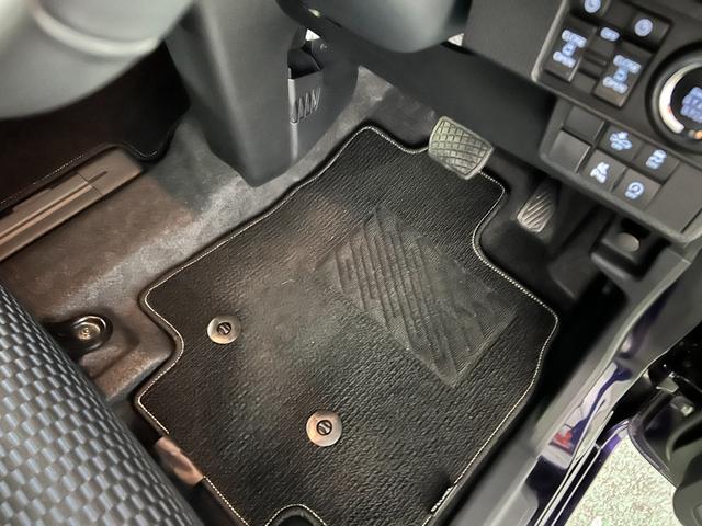 タントカスタムRS 走行6862キロ/LEDヘッドランプ/マット1年保証距離無制限 走行距離6862キロ 純正マット サイドエアバッグ LEDヘッドランプ アイドリングストップ シートヒーター 両側電動スライドドア オート格納式ドアミラー 電動パーキングブレーキ(埼玉県)の中古車
