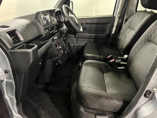 ハイゼットカーゴクルーズ 走行52981キロ/車検整備付/4WD/ETC一年保証・走行距離無制限 走行52981キロ 車検整備付 ETC クリアランスソナー オートライト アイドリングストップ(埼玉県)の中古車