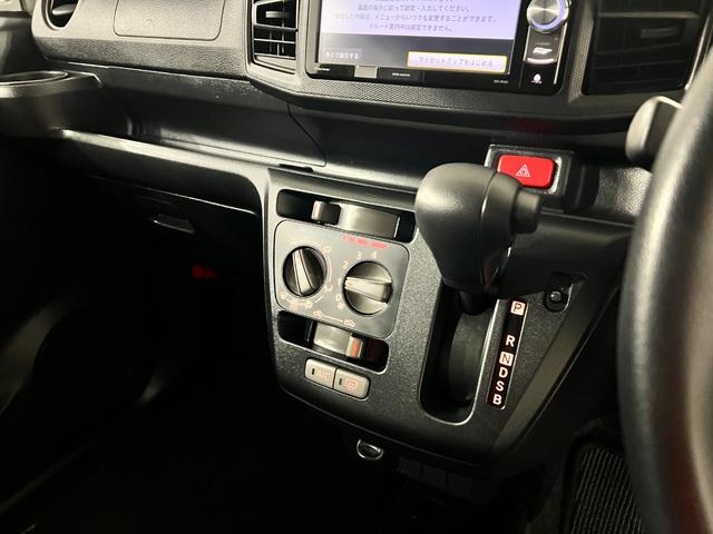 ミライースL SAIII 雹害/車検整備付/走行30867キロ/ナビ1年保証距離無制限 走行距離30867キロ 車検整備付 ワンセグナビ 純正カーペットマット キーレスエントリー スマートアシスト3(埼玉県)の中古車