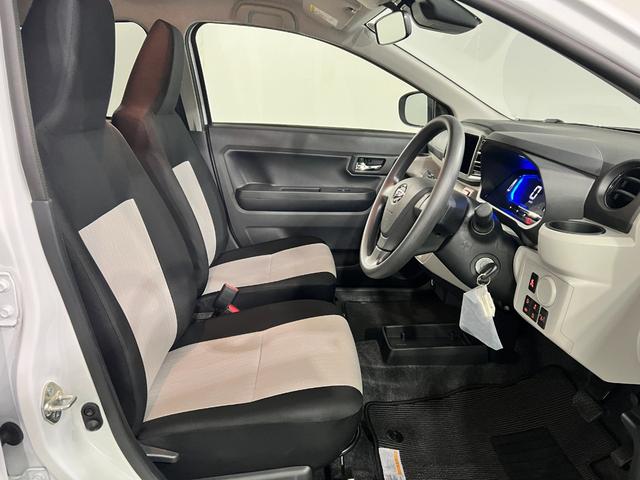 ミライースＸ　ＳＡIII　走行５８９７キロ／ＬＥＤヘッドランプ／マット１年保証距離無制限　走行距離５８９７キロ　純正マット　助手席エアバッグ　クリアランスソナー　オートライト　ＬＥＤヘッドランプ　アイドリングストップ　キーレスエントリー　スマートアシスト３（埼玉県）の中古車