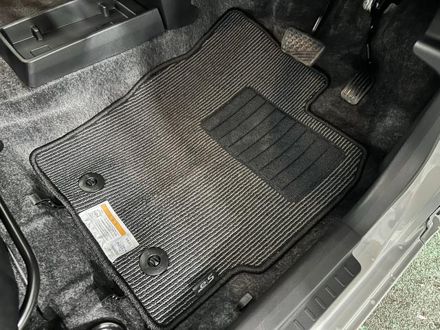 ミライースＸ　ＳＡIII　走行５８９７キロ／ＬＥＤヘッドランプ／マット１年保証距離無制限　走行距離５８９７キロ　純正マット　助手席エアバッグ　クリアランスソナー　オートライト　ＬＥＤヘッドランプ　アイドリングストップ　キーレスエントリー　スマートアシスト３（埼玉県）の中古車