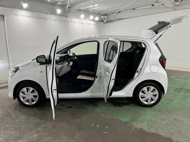 ミライースＸ　ＳＡIII　走行５８９７キロ／ＬＥＤヘッドランプ／マット１年保証距離無制限　走行距離５８９７キロ　純正マット　助手席エアバッグ　クリアランスソナー　オートライト　ＬＥＤヘッドランプ　アイドリングストップ　キーレスエントリー　スマートアシスト３（埼玉県）の中古車