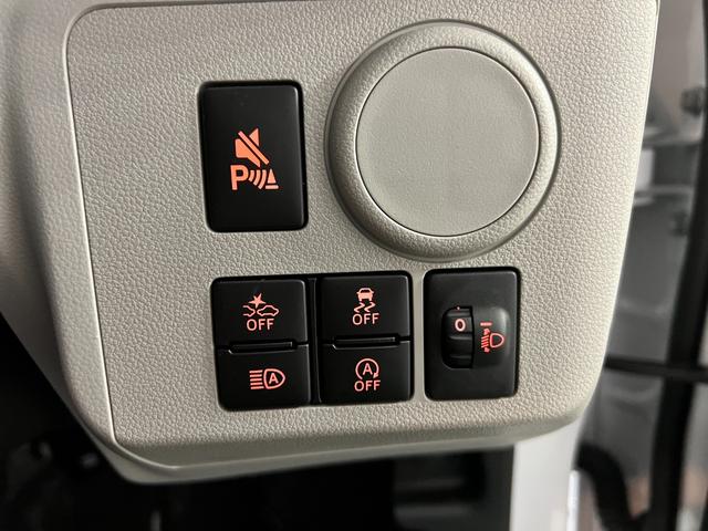 ミライースＸ　ＳＡIII　走行５８９７キロ／ＬＥＤヘッドランプ／マット１年保証距離無制限　走行距離５８９７キロ　純正マット　助手席エアバッグ　クリアランスソナー　オートライト　ＬＥＤヘッドランプ　アイドリングストップ　キーレスエントリー　スマートアシスト３（埼玉県）の中古車