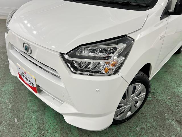 ミライースX SAIII 走行274キロ/純正フルセグナビ/純正マット1年保証距離無制限 走行距離274キロ 純正フルセグナビ ブルートゥース 純正マット クリアランスソナー オートライト LEDヘッドランプ アイドリングストップ 電動格納式ドアミラー(埼玉県)の中古車