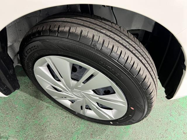 ミライースX SAIII 走行274キロ/純正フルセグナビ/純正マット1年保証距離無制限 走行距離274キロ 純正フルセグナビ ブルートゥース 純正マット クリアランスソナー オートライト LEDヘッドランプ アイドリングストップ 電動格納式ドアミラー(埼玉県)の中古車