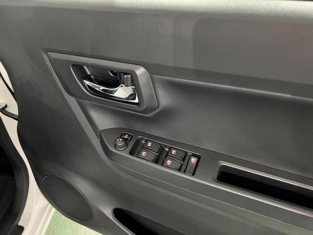 ミライースX SAIII 走行274キロ/純正フルセグナビ/純正マット1年保証距離無制限 走行距離274キロ 純正フルセグナビ ブルートゥース 純正マット クリアランスソナー オートライト LEDヘッドランプ アイドリングストップ 電動格納式ドアミラー(埼玉県)の中古車