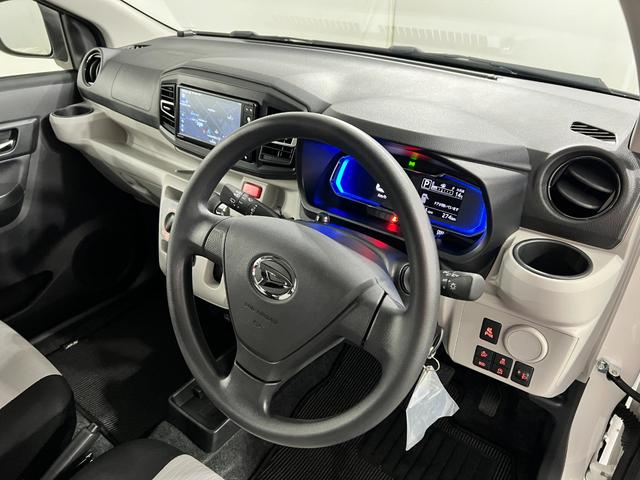 ミライースX SAIII 走行274キロ/純正フルセグナビ/純正マット1年保証距離無制限 走行距離274キロ 純正フルセグナビ ブルートゥース 純正マット クリアランスソナー オートライト LEDヘッドランプ アイドリングストップ 電動格納式ドアミラー(埼玉県)の中古車