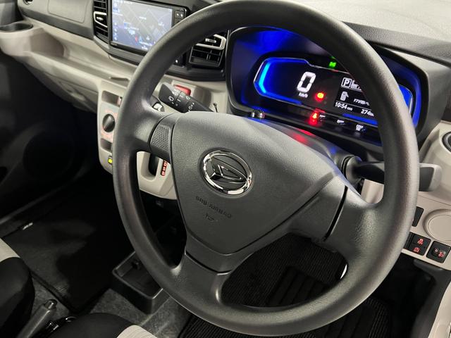 ミライースX SAIII 走行274キロ/純正フルセグナビ/純正マット1年保証距離無制限 走行距離274キロ 純正フルセグナビ ブルートゥース 純正マット クリアランスソナー オートライト LEDヘッドランプ アイドリングストップ 電動格納式ドアミラー(埼玉県)の中古車