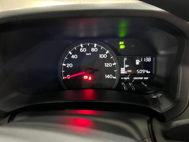 ハイゼットカーゴDX MT車/走行5094キロ/FMAMラジオ/マット1年保証距離無制限 走行距離5094キロ マット 助手席エアバッグ クリアランスソナー オートライト アイドリングストップ 両側スライドドア(埼玉県)の中古車
