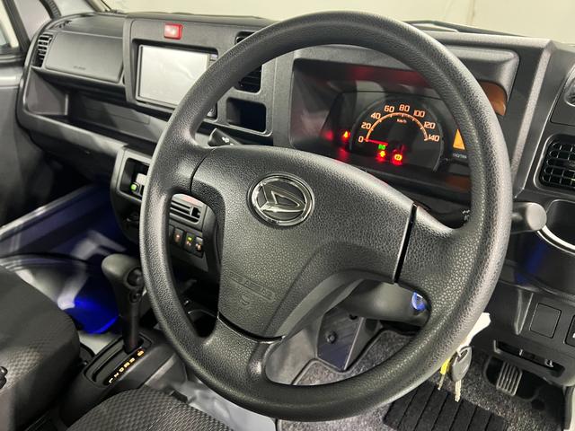 ハイゼットトラックジャンボSAIIIt 走行36943キロ/ナビ/バックカメラ一年保証・走行距離無制限 フルセグナビ Bluetooth バックカメラ ドラレコ クリアランスソナー オートライト LEDヘッドライト アイドリングストップ(埼玉県)の中古車