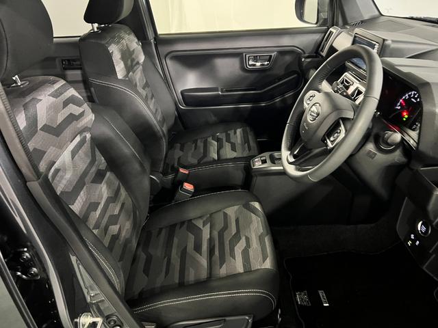 タフト 中古車 Ｇターボ　クロムベンチャー　走行２２２８９キロ／ナビドラレコ１年保証距離無制限　走行距離２２２８９キロ　純正フルセグナビ　パノラマモニター　ドラレコ　純正マット　サイドエアバッグ　ＬＥＤヘッドランプ　アイドリングストップ　シートヒーター　オート格納式ドアミラー