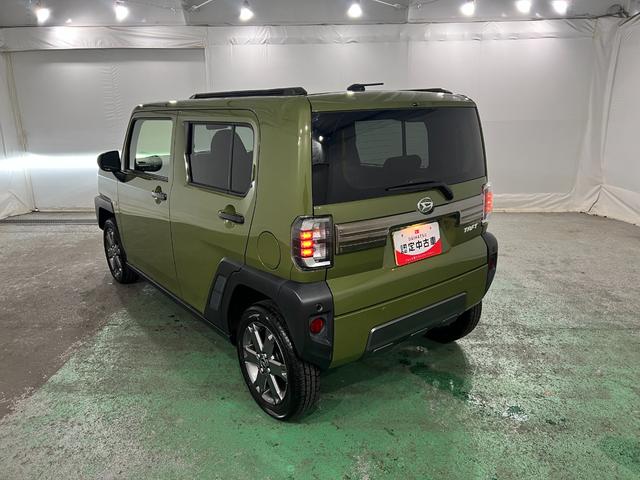 タフトGターボ ダーククロムベンチャー 走行22639キロ/マット1年保証距離無制限 走行距離22639キロ 純正マット サイドエアバッグ LEDヘッドランプ アイドリングストップ シートヒーター オート格納式ドアミラー 電動パーキングブレーキ(埼玉県)の中古車