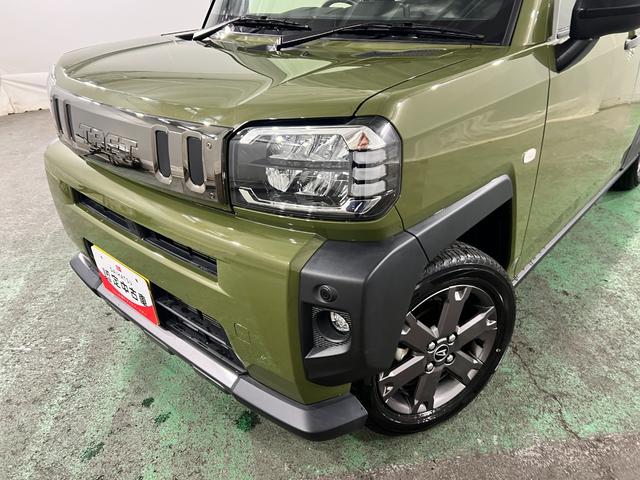 タフトGターボ ダーククロムベンチャー 走行22639キロ/マット1年保証距離無制限 走行距離22639キロ 純正マット サイドエアバッグ LEDヘッドランプ アイドリングストップ シートヒーター オート格納式ドアミラー 電動パーキングブレーキ(埼玉県)の中古車