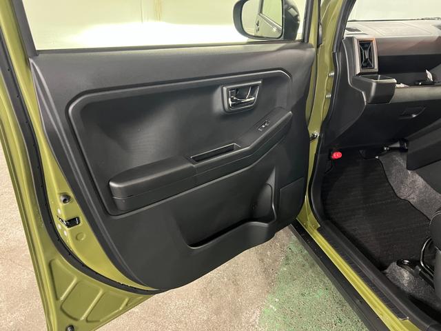 タフトGターボ ダーククロムベンチャー 走行22639キロ/マット1年保証距離無制限 走行距離22639キロ 純正マット サイドエアバッグ LEDヘッドランプ アイドリングストップ シートヒーター オート格納式ドアミラー 電動パーキングブレーキ(埼玉県)の中古車