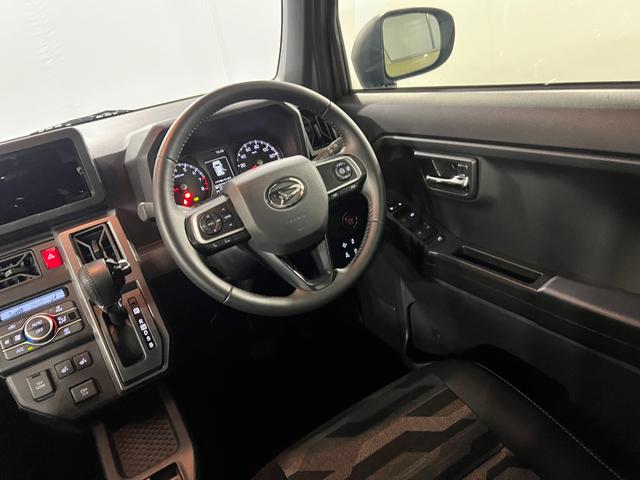 タフトGターボ ダーククロムベンチャー 走行22639キロ/マット1年保証距離無制限 走行距離22639キロ 純正マット サイドエアバッグ LEDヘッドランプ アイドリングストップ シートヒーター オート格納式ドアミラー 電動パーキングブレーキ(埼玉県)の中古車
