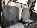 １年保証距離無制限　走行距離３９５９９キロ　４ＷＤ　ＦＭＡＭラジオ　純正フロアマット　マニュアルエアコン　スペアキー　取扱説明書（埼玉県）の中古車