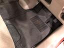 １年保証距離無制限　走行距離７７４９２キロ　ワンセグナビ　ブルートゥース　ＤＶＤ再生　カーペットマット　助手席エアバッグ　キーレスエントリー　マニュアルエアコン（埼玉県）の中古車