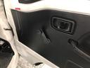 １年保証距離無制限　走行距離１６１１３キロ　車検整備付　ＭＴ５速　ＦＭＡＭラジオ　純正フロアマット　助手席エアバッグ　マニュアルエアコン（埼玉県）の中古車