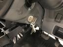 １年保証距離無制限　走行距離５５５８キロ　４ＷＤ　車検整備付　ＦＭＡＭラジオ　純正フロアマット　助手席エアバッグ　マニュアルエアコン（埼玉県）の中古車