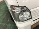 １年保証距離無制限　走行距離５５５８キロ　４ＷＤ　車検整備付　ＦＭＡＭラジオ　純正フロアマット　助手席エアバッグ　マニュアルエアコン（埼玉県）の中古車