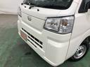 １年保証距離無制限　走行距離３０８５キロ　４ＷＤ　ＭＴ車　ＦＭＡＭラジオ　純正フロアマット　助手席エアバッグ　クリアランスソナー　オートライト　アイドリングストップ（埼玉県）の中古車
